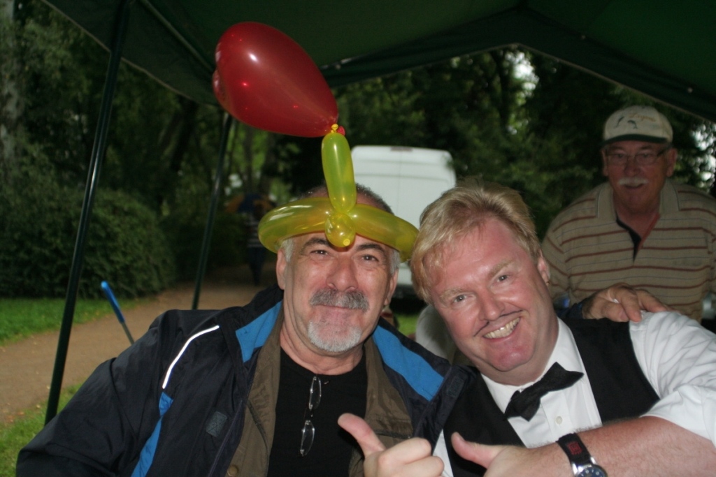 Comedy-Kellner Frankfurt Geburtstagsfeier